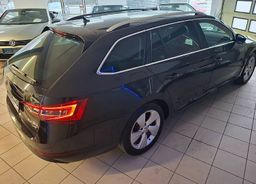 Zunanja slika - Škoda Superb - 2.0 TDI 4x4 Sportline Combi DSG 190KM-KAMERA-LED-. - 12 - Predogledna slika