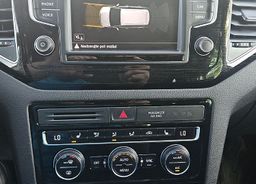 Zunanja slika - VW Golf - Sportsvan 1.6 TDI 116ks °PANORAMA° °RADAR TEMPOMAT° - 10 - Predogledna slika