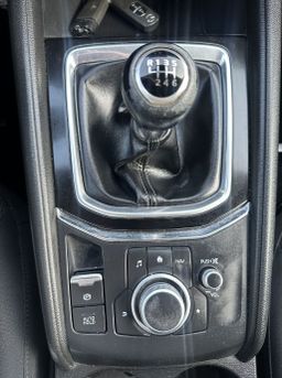 Zunanja slika - Mazda CX-5 - 2.2L 150CV 2WD 6MT BUSINESS.KAMERA.NAVI.LED - 12 - Predogledna slika