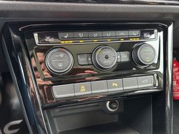 Zunanja slika - VW Touran - 2,0 TDI BMT Family DSG - 12 - Predogledna slika