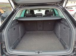 Zunanja slika - Škoda Superb - 1.5 TSI Ambition Combi 110 kW - 11 - Predogledna slika