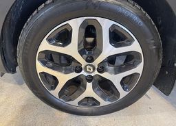 Zunanja slika - Renault Captur - Intens TCe 90-SLO-1 LAST- LED- NAVI-KLJUKA - 17 - Predogledna slika