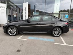 Zunanja slika - Alfa Romeo Giulia - 2.0 Turbo 280 Q4 Ti  - AVTOMATIK - SAMO 18.000KM - 4 - Predogledna slika