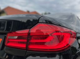 Zunanja slika - BMW Serija 5 - : 520d AUT. SPORTLiNE FULL LED HEADuP ŠIBEDAH ALU20 - 9 - Predogledna slika