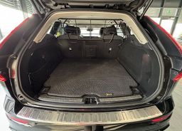 Zunanja slika - Volvo XC60 - B4  D  Plus Dark AT FWD.NAVY.FULL LED.GRETJE SEDEŽ - 9 - Predogledna slika