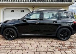 Zunanja slika - Mercedes-Benz GLB-Razred - 200 d +NAVI+ACC+KAMERA+PDC+VIRTUAL+SPORT - 2 - Predogledna slika