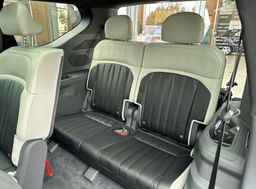 Zunanja slika - KIA EV9 - 99.8 kWh GT-Line Launch AWD 141.5 kW. 7 sedežev - 12 - Predogledna slika