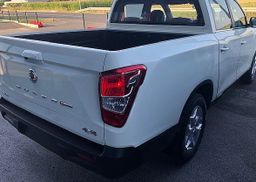 Zunanja slika - SsangYong Musso - Grand 2.2 XDi Ultimate 4WD A T....AKCIJA..... - 4 - Predogledna slika