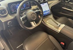 Zunanja slika - Mercedes-Benz C-Razred - C 300e T AMG Line Avt.-360KAM-VIRTUAL-AMBIENT+-MAT - 10 - Predogledna slika