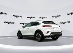 Zunanja slika - KIA XCeed - 1.5 T-GDi EX Way+ ISG. M T 103 kW - 7 - Predogledna slika