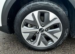 Zunanja slika - KIA Niro - EV 150 KW  204 KM  Motion 64kWh+1.LAST+SLO - 6 - Predogledna slika