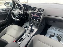 Notranja slika - VW Golf - Variant 1,6 TDI BMT Comfortline DSG - 9 - Predogledna slika