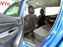 Zunanja slika - Mitsubishi L 200 - L200 Club Cab 4WD 2,2 DI-D Invite - 10 - Predogledna slika