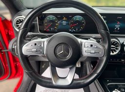 Zunanja slika - Mercedes-Benz A-Razred - 250 AMG LINE 19 COL LED NAVI DELNO USNJE TEMP PDC. - 15 - Predogledna slika