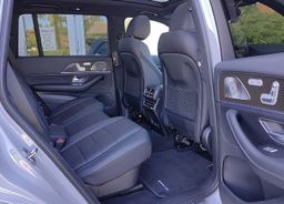 Zunanja slika - Mercedes-Benz GLS-Razred - 450d-4M-AMG-LINE-ZRAČNO-SOFT-CL-PANO-360-KAM-HLA-S - 12 - Predogledna slika