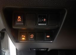 Zunanja slika - Nissan Qashqai - 1.5 DCI Z ENOLETNIM JAMSTVOM - 6 - Predogledna slika