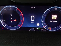 Notranja slika - Škoda Octavia - 2.0 TDI Style DSG 110 kW.NEMŠKA.LED.ACC.KLJUKA.PDC - 9 - Predogledna slika