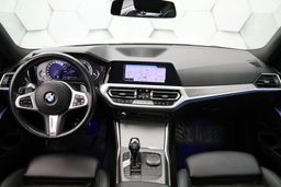 Zunanja slika - BMW Serija 3 - 3 Series Touring 320d Touring Aut M-SPort 191KM - 7 - Predogledna slika