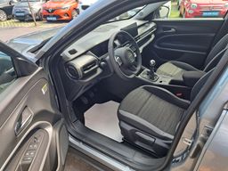 Zunanja slika - Jeep Avenger - Longitude 1.2 GSE 100 - 6 - Predogledna slika