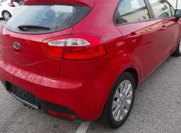 Zunanja slika - KIA Rio - 1.4  EX Urban °PRVI LASTNIK°POTRJENA SERV.° - 4 - Predogledna slika