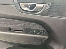 Zunanja slika - Volvo XC60 - B4 D Core AT - 13 - Predogledna slika