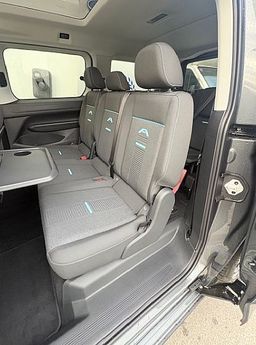 Zunanja slika - Ford Tourneo Connect - 2.0 TDCi EcoBlue 122KM  ACTIVE 4x4 - NA ZALOGI - - 6 - Predogledna slika