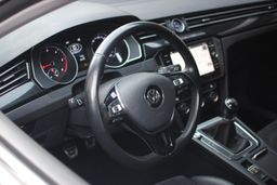 Notranja slika - VW Arteon - 2,0 TDI BMT Elegance DSG - 19 - Predogledna slika