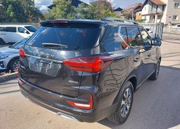 Zunanja slika - SsangYong Rexton - 2.2 XDi LIMITED 4WD A T - 4 - Predogledna slika