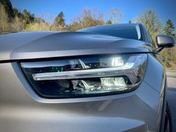 Zunanja slika - Volvo XC40 - B4P AWD Inscription Avt. - 6 - Predogledna slika