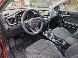 Zunanja slika - KIA XCeed - 1.6 T-GDi EX Way 7DCT - 6 - Predogledna slika