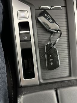 Zunanja slika - VW Passat - Variant 2.0 TDI DSG 110kW.NEMŠKI.KAMERA.USNJE.LED.NAVI.ALU - 16 - Predogledna slika