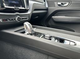 Zunanja slika - Volvo XC60 - T8 Recharge Twin Engine AUT - 11 - Predogledna slika