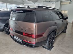 Zunanja slika - Hyundai Santa Fe - 1.6 T-GDI HEV XCLASS 4WD AUTO - KOT NOV+TOP OPREMA - 9 - Predogledna slika