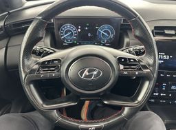 Zunanja slika - Hyundai Tucson - 4WD 1.6 T-GDI  Premium Avt.NEMŠKI+4ALU.KAMERA - 9 - Predogledna slika