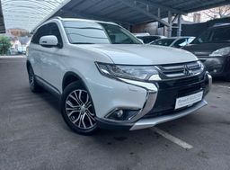 Zunanja slika - Mitsubishi Outlander - 2.2 DI-D 4WD INTENSE+ 7 sed. - 1 - Predogledna slika