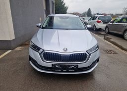 Zunanja slika - Škoda Octavia - COMBI 2.0 TDI Ambition-Slo-1.Lastnik... - 2 - Predogledna slika