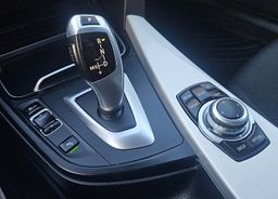 Zunanja slika - BMW Serija 3 - Touring: 318d 150ks AUTOMATIC °NAVI° °GRETJE SEDEŽEV° - 11 - Predogledna slika
