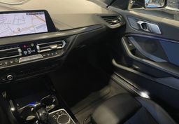 Zunanja slika - BMW Serija 1 - : HEAD UP-VIRTUAL-NAVI-LED-ALU-38.000KM-GRETJE SED - 9 - Predogledna slika