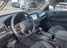 Zunanja slika - KG Mobility Musso - 2.2 XDi ULTIMATE 4x4 A T VEČ BARV - 8 - Predogledna slika