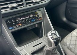 Zunanja slika - VW Taigo - 1.0 TSI R-Line - Panorama - Jamstvo - Odličen - 9 - Predogledna slika