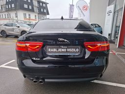 Zunanja slika - Jaguar XE - R-Sport 2.0 180 AVTOMATIK + SERVISNA ZGODOVINA - 5 - Predogledna slika
