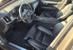 Zunanja slika - Volvo V90 - D4 Momentum 190ks °FULL LED °USNJE °PANORAMA - 7 - Predogledna slika
