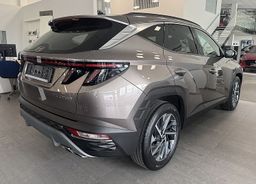 Zunanja slika - Hyundai Tucson - 1.6 CRDi STYLE LED NAVI ALU WINTER SLO 1.lastnik - 7 - Predogledna slika