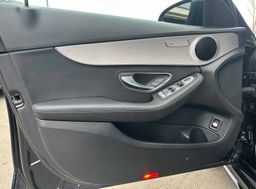 Zunanja slika - Mercedes-Benz C-Razred - C 200 AMG LINE LED DELNO USNJE NAVI KAMERA TEMPO - 12 - Predogledna slika