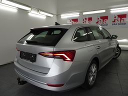 Zunanja slika - Škoda Octavia - 2.0 TDI Style DSG 110 kW.NEMŠKA.LED.ACC.KLJUKA.PDC - 3 - Predogledna slika
