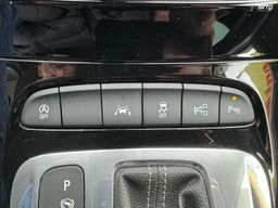 Notranja slika - Opel Astra - 1,4 Turbo Innovation Start/Stop Avt. - 7 - Predogledna slika