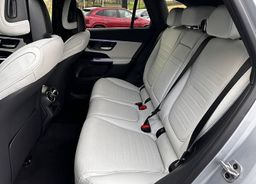 Zunanja slika - Mercedes-Benz GLC-Razred - GLC 220 d 4MATIC - AMG Line. 19col... - 6 - Predogledna slika