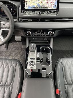 Zunanja slika - Mitsubishi Outlander - 2.4 PHEV Instyle Auto - 9 - Predogledna slika