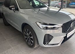 Zunanja slika - Volvo XC60 - B4  P  Plus Dark AT FWD. NAVY. FULL LED.360¨KAMERA - 1 - Predogledna slika