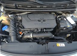 Notranja slika - Hyundai i10 - 1.0 T-GDI Premium - 14 - Predogledna slika